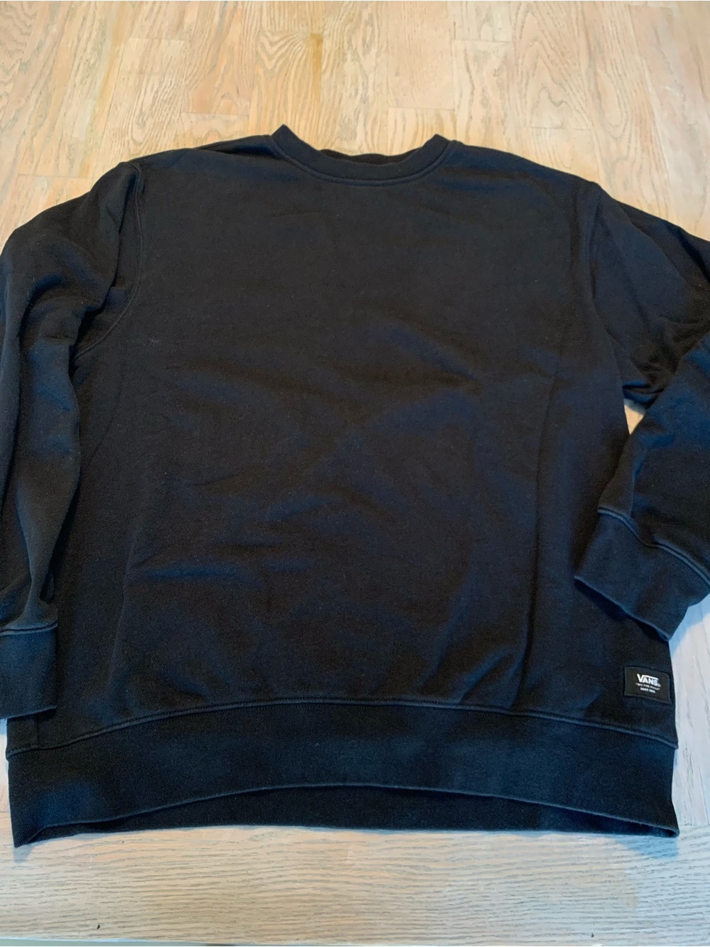 Vans Black Men's Crewneck Sweatshirt with Small Logo Patch